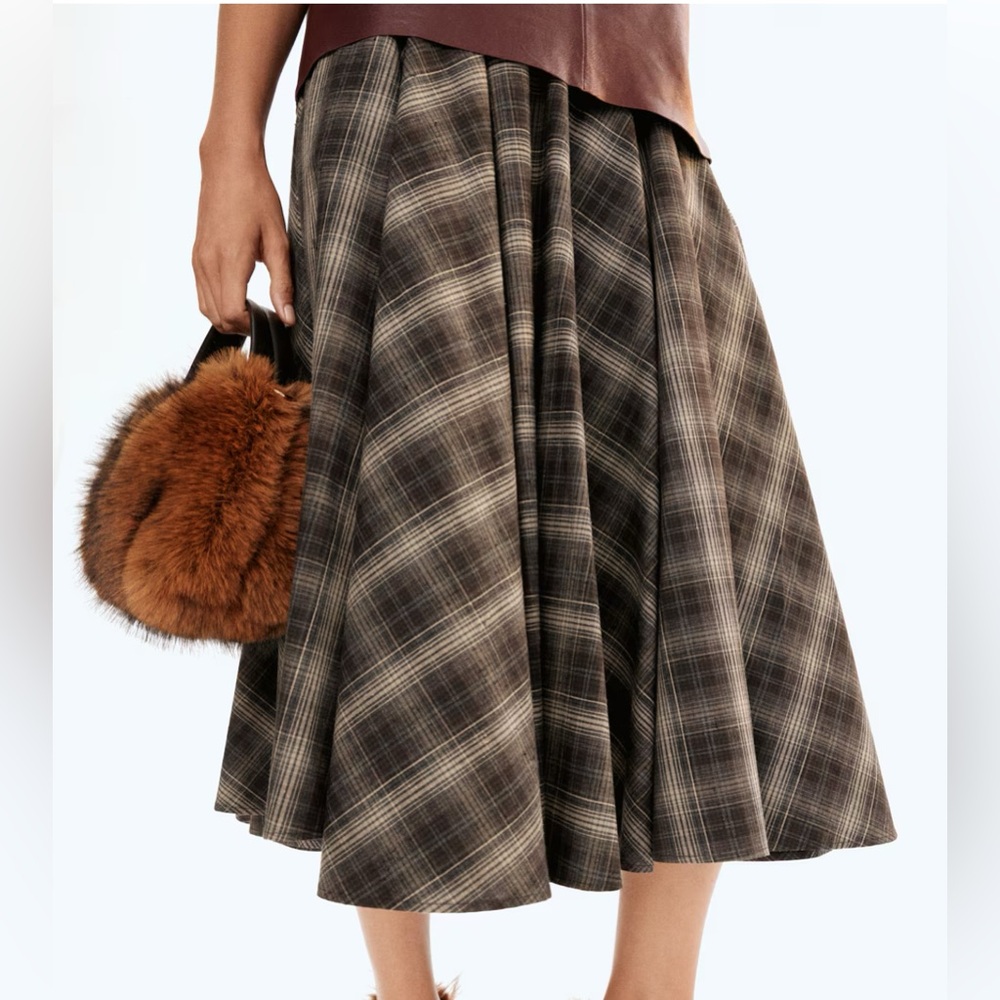 Hm cotton circle skirt A/W2025 NO OFFERS